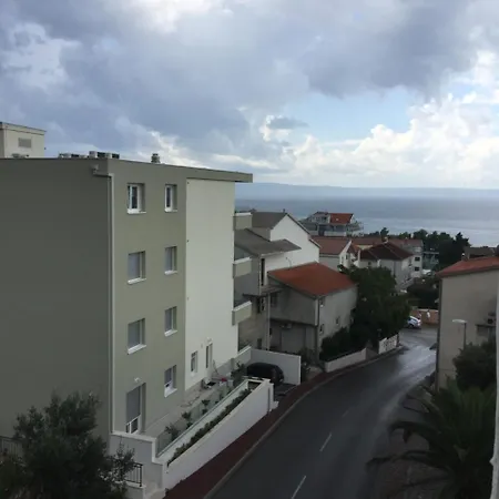 Apartment Apartman Diana Makarska