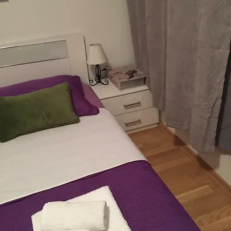 Apartament Apartman Diana *